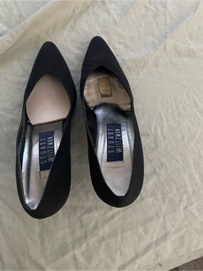 Stuart Weitzman Black Pointed-Toe Women's Heels